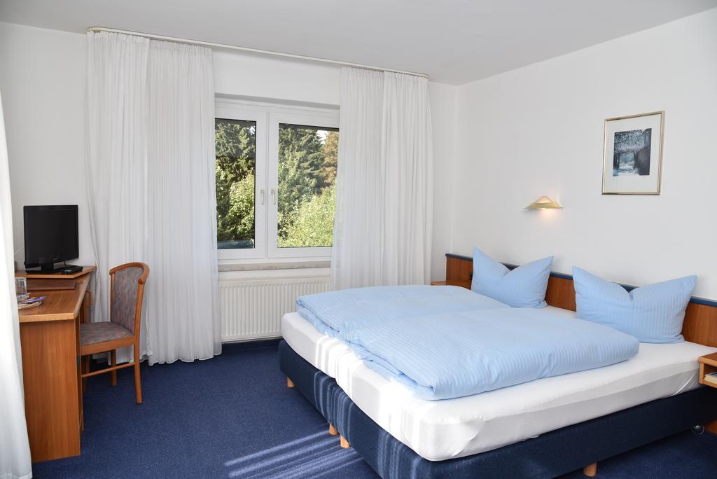 Hotel An Der Alten Porzelline Neuhaus am Rennweg Dış mekan fotoğraf